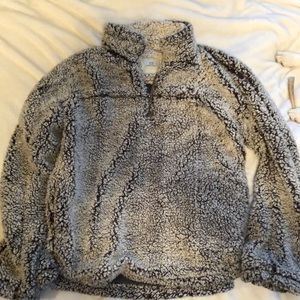 Wubby Fleece Pull over